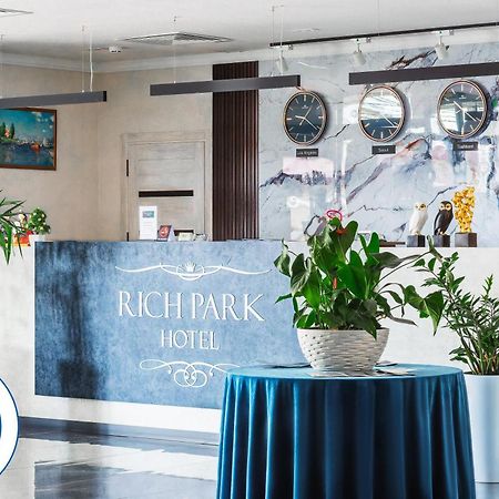 Rich Park Hotel Taskent Exterior foto