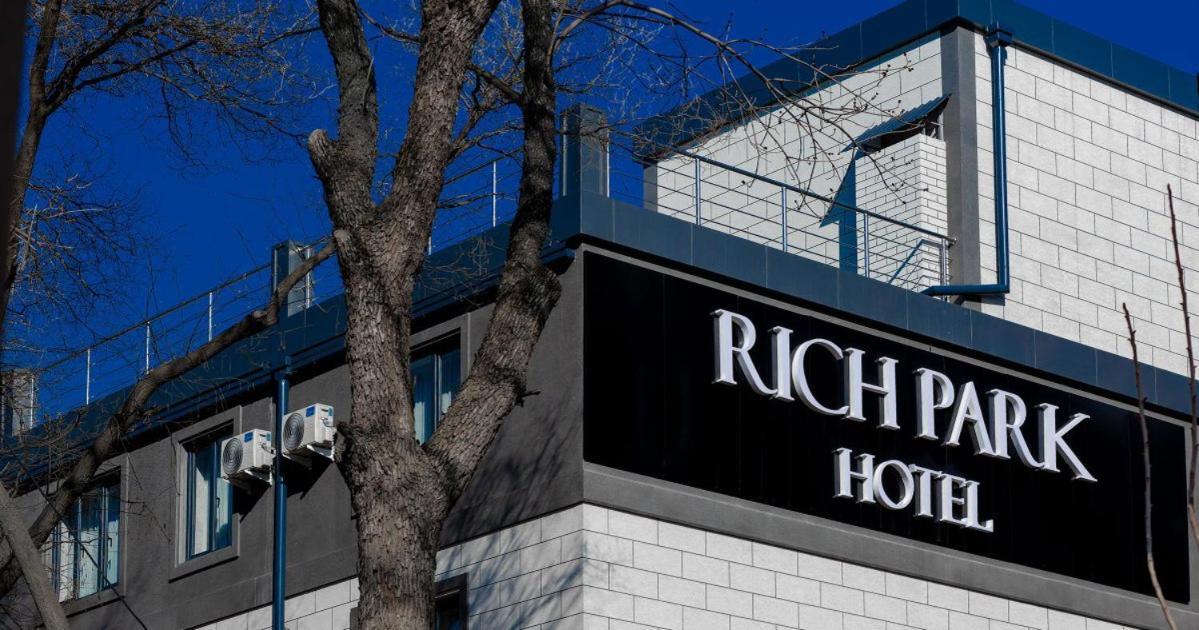Rich Park Hotel Taskent Exterior foto