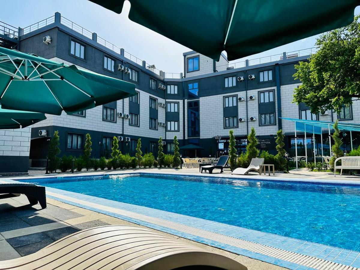 Rich Park Hotel Taskent Exterior foto